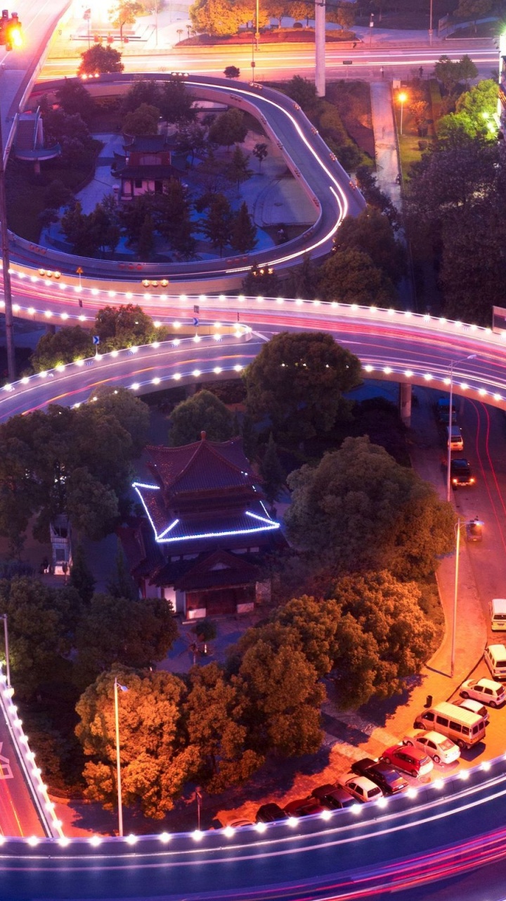 Обои ночь, ориентир, метрополия, город, аттракцион в разрешении 720x1280