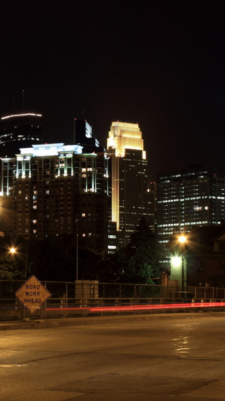 Обои ночь, город, городской район, линия горизонта, городской пейзаж в разрешении 750x1334