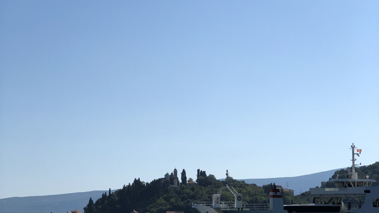 Обои море, судно, лодка, океан, горизонт в разрешении 1280x720