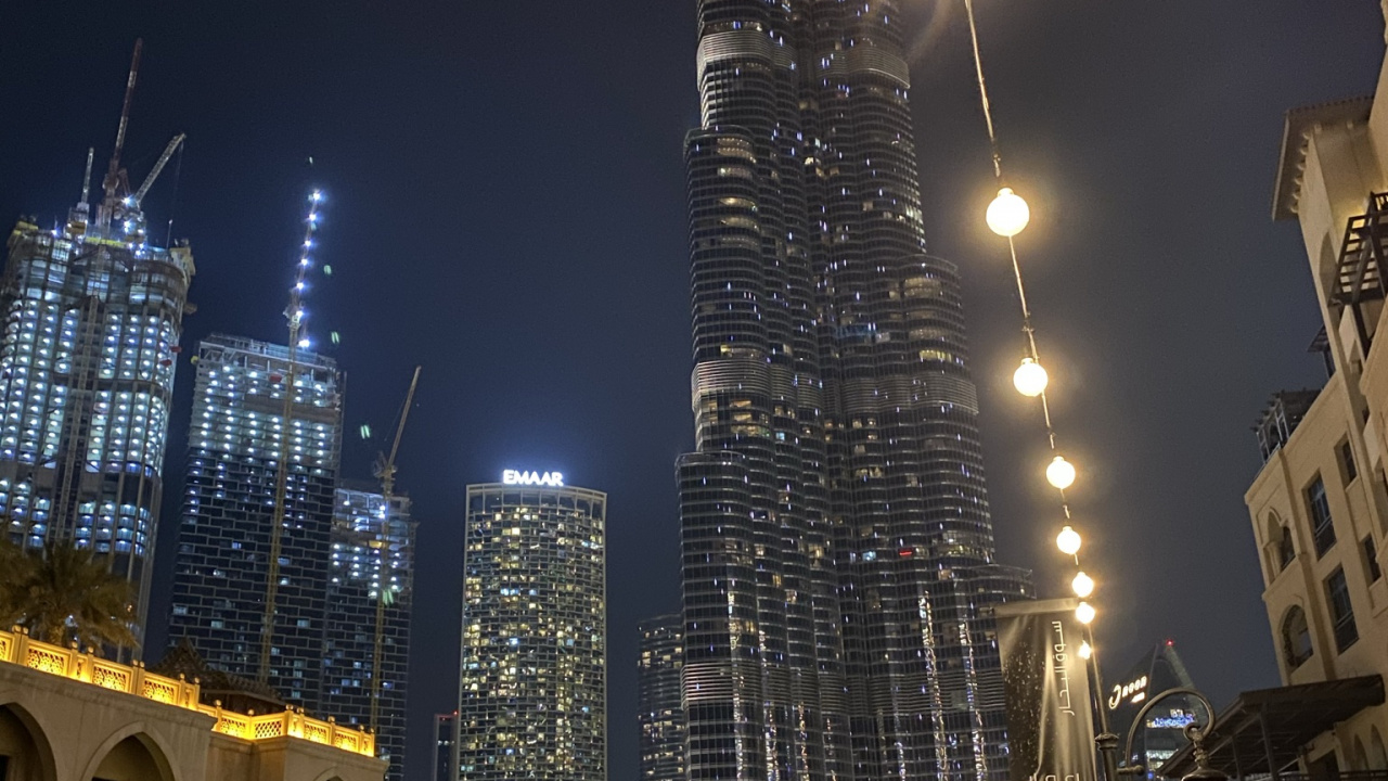 Обои небоскреб, ночь, вышка, город, башня в разрешении 1280x720