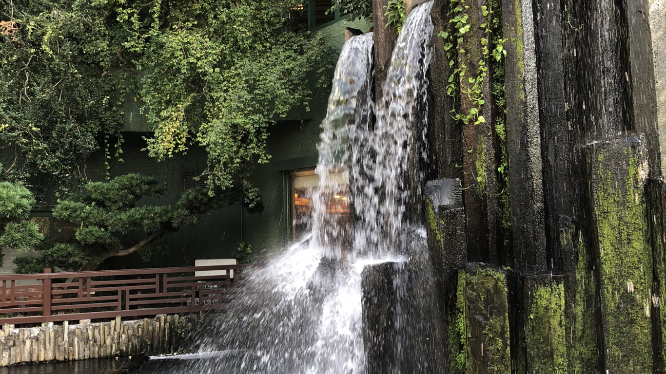 Обои природа, водопад, гидроресурсы, водоток, вода в разрешении 1366x768