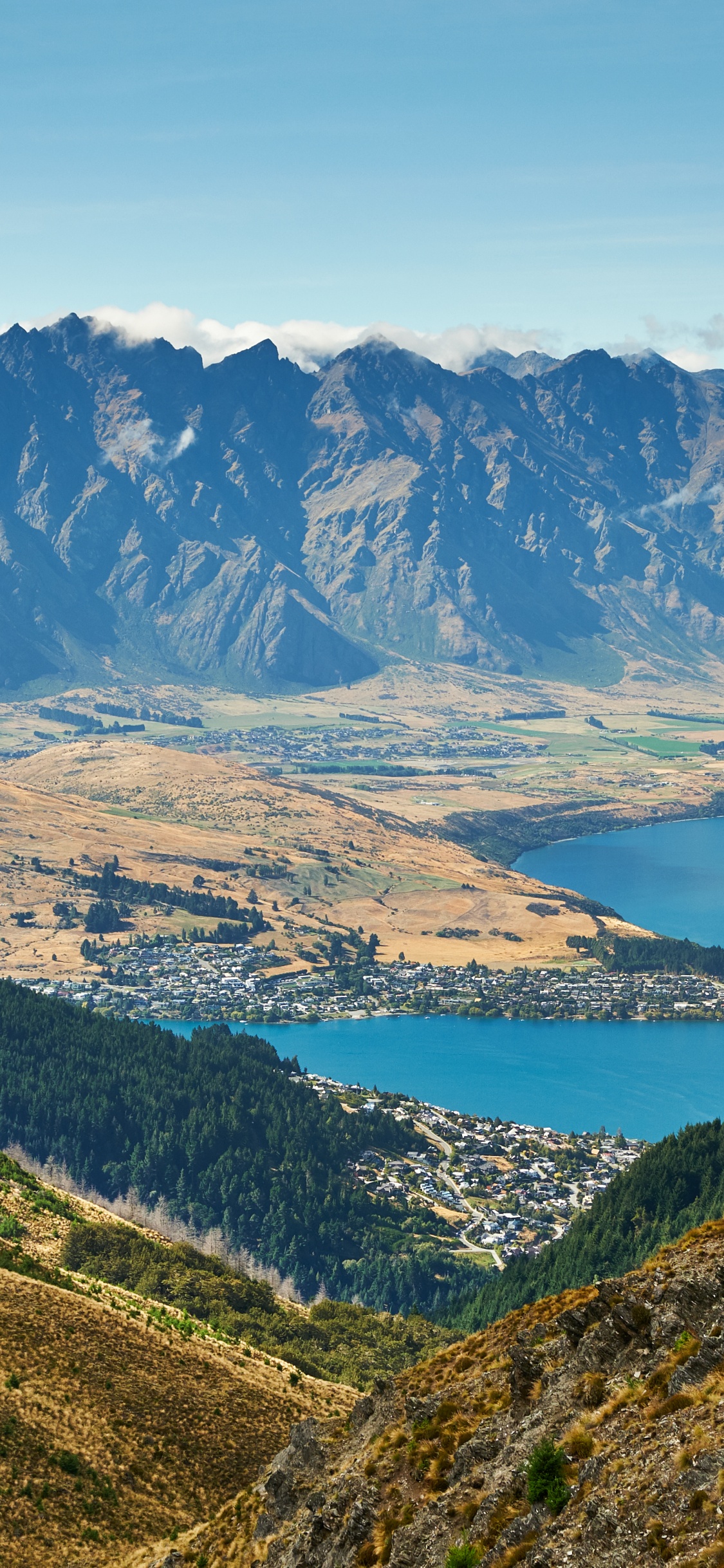 Обои горный хребет, гора, горный рельеф, нагорье, природный ландшафт в разрешении 1125x2436