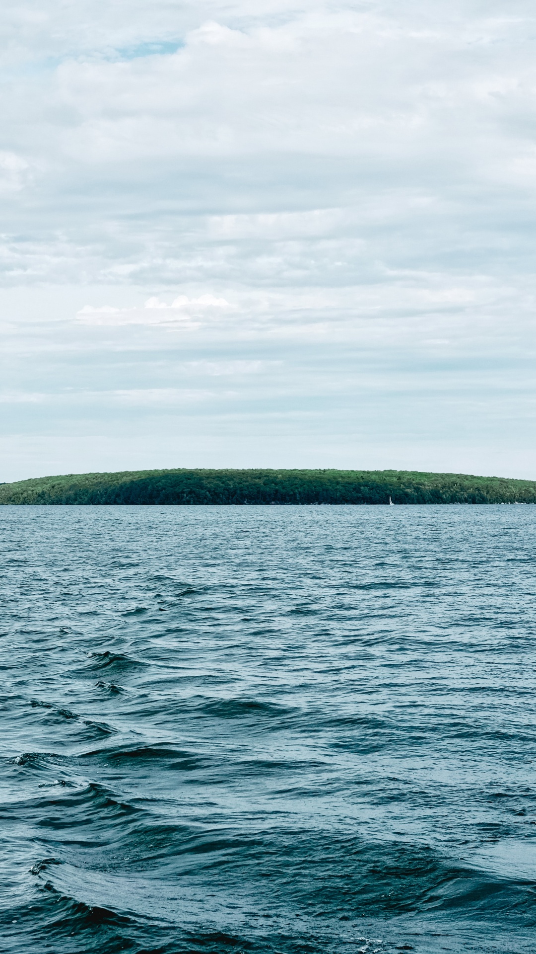 Обои водоем, море, вода, горизонт, океан в разрешении 1080x1920