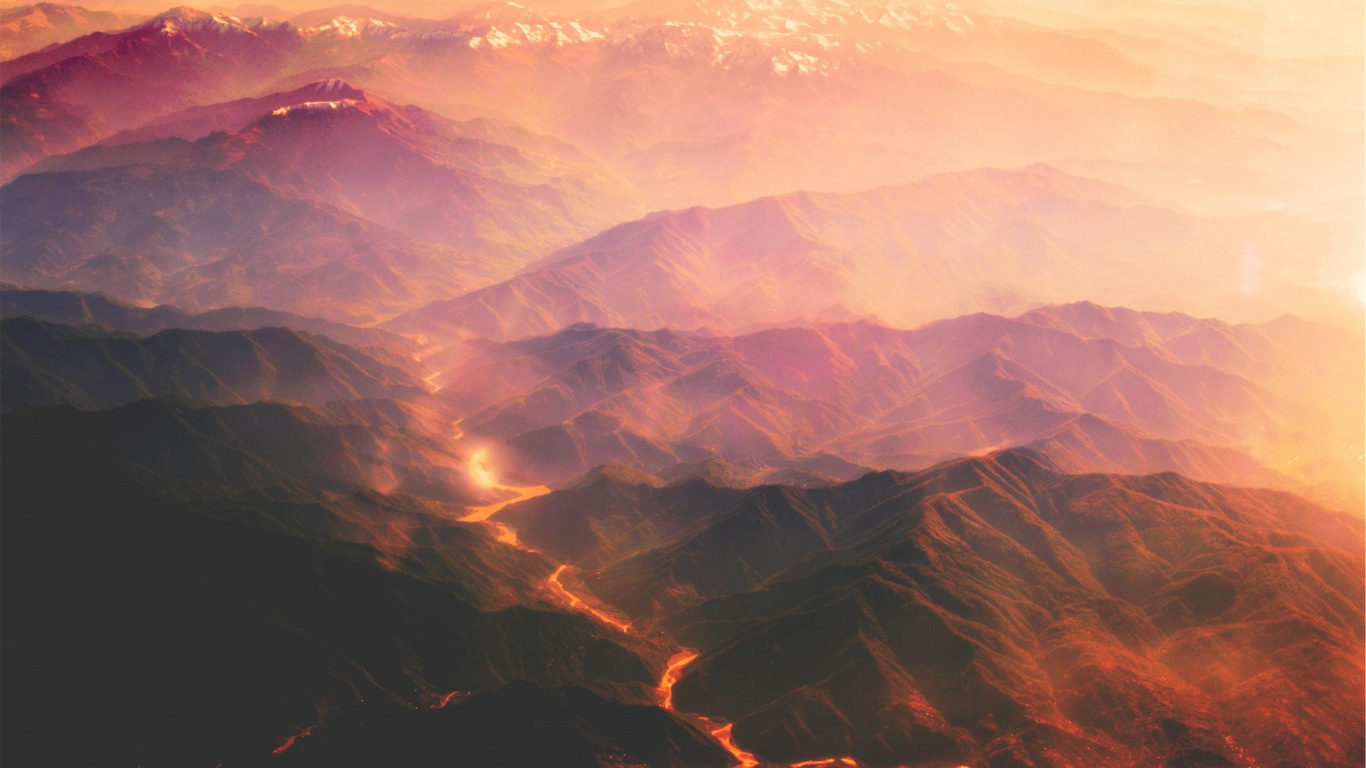 Обои земля, вулкан, лава, магма, атмосфера в разрешении 1366x768