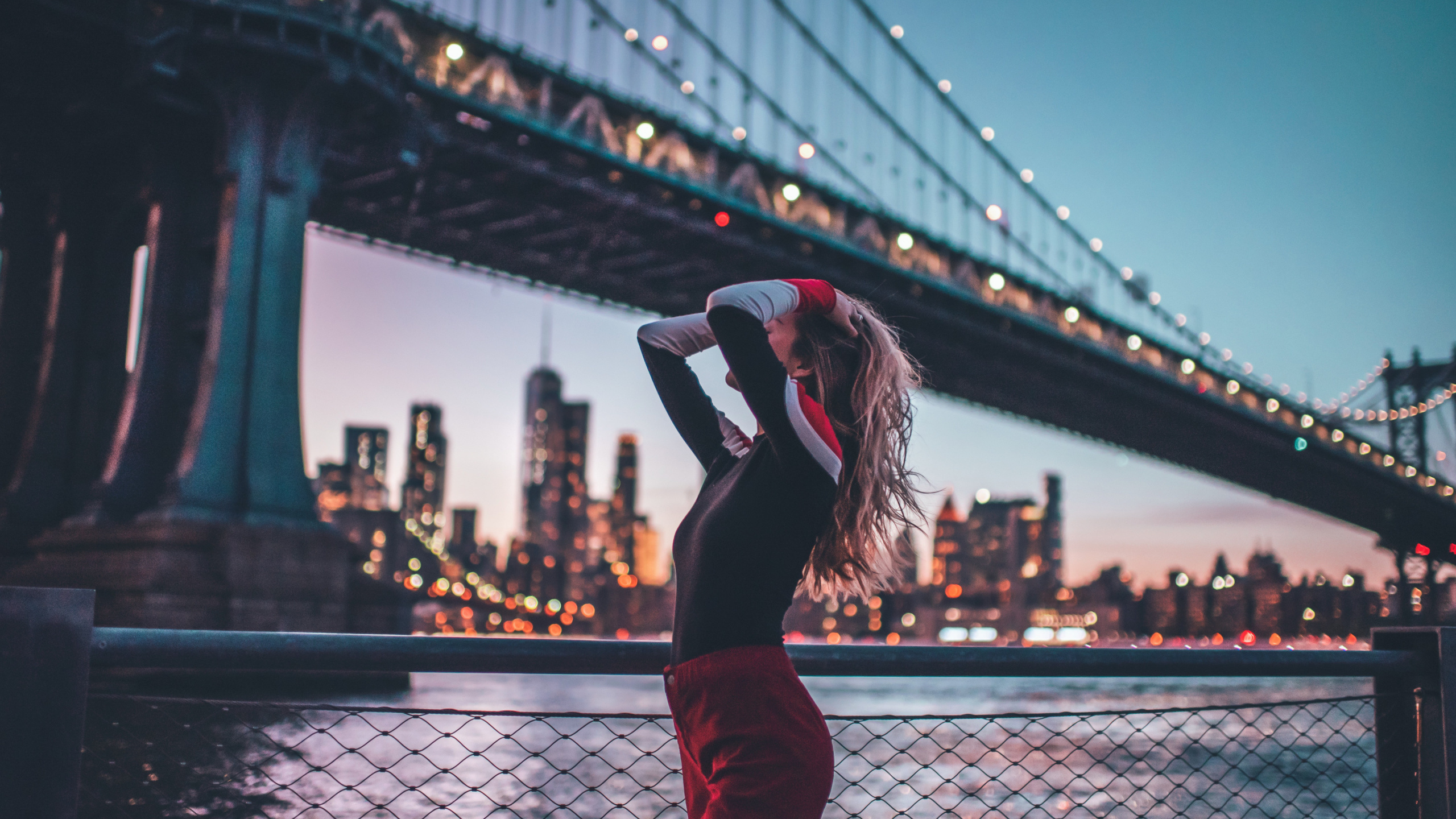 Обои красный цвет, Зодиак, 27 мая 2019, мост, вода в разрешении 2560x1440