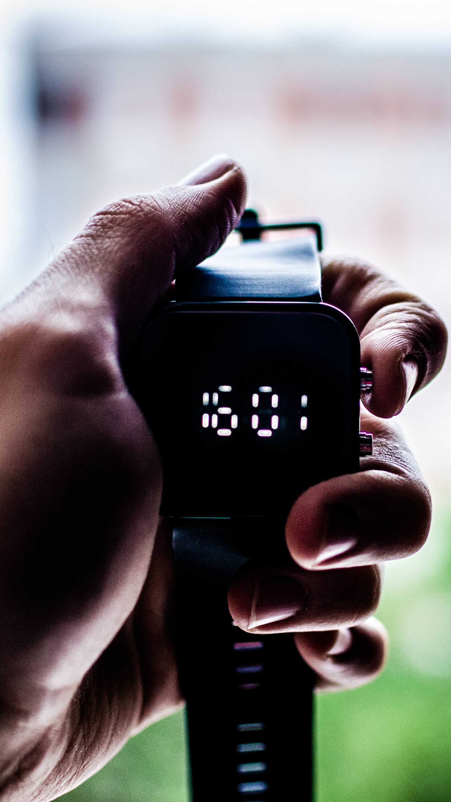 Обои камера, палец, аксессуары для камеры, технологии, оптика камеры в разрешении 1440x2560