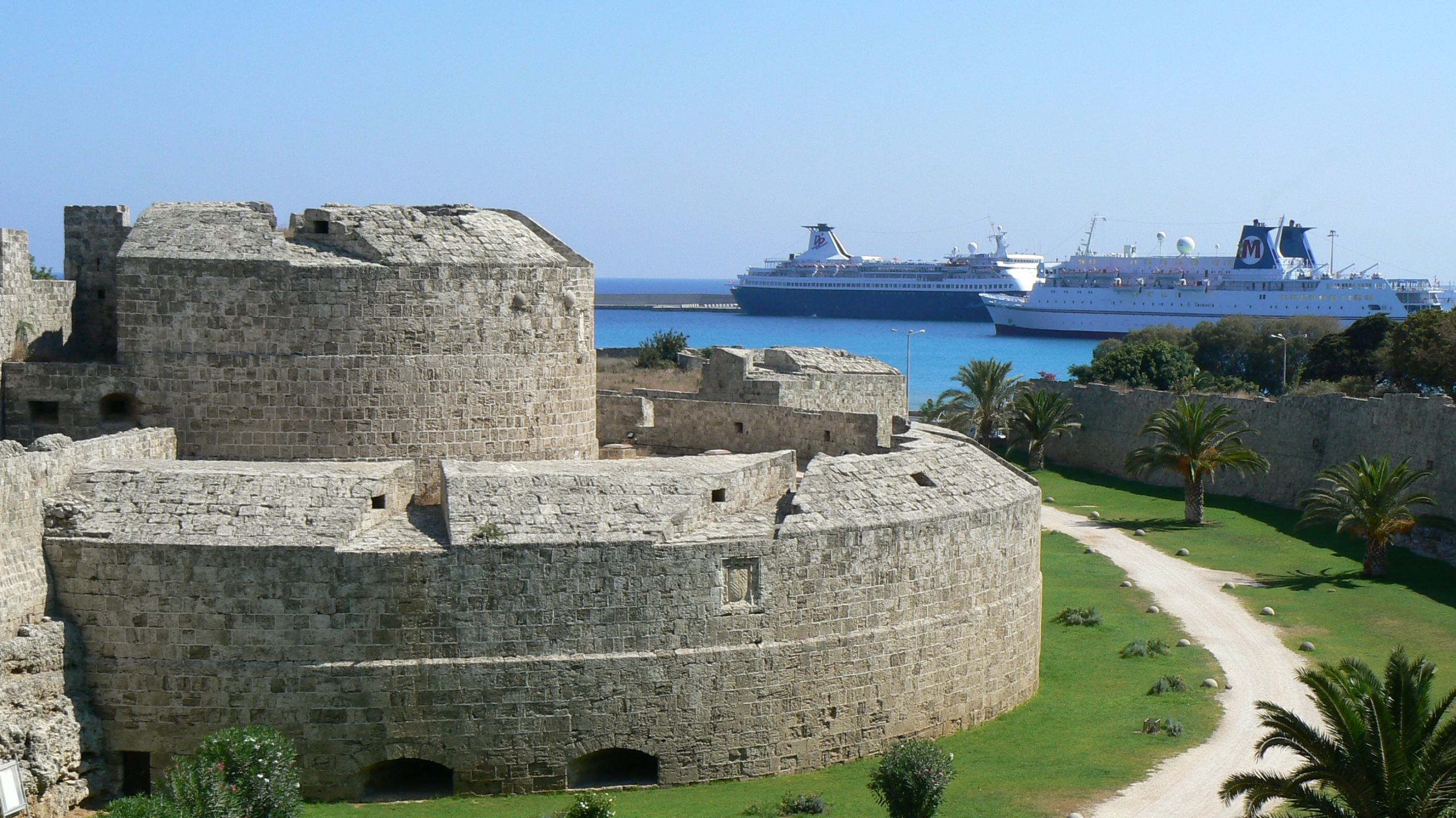 Обои фортификация, средневековье, архитектура, история, здание в разрешении 2560x1440