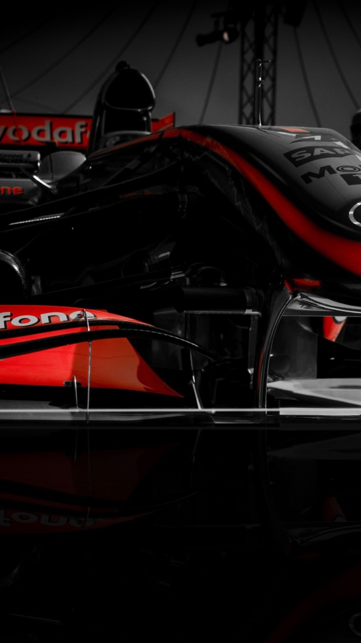 Обои автогонки, формула один автомобиль, Формула 1, скудерия Феррари, гоночный автомобиль в разрешении 720x1280