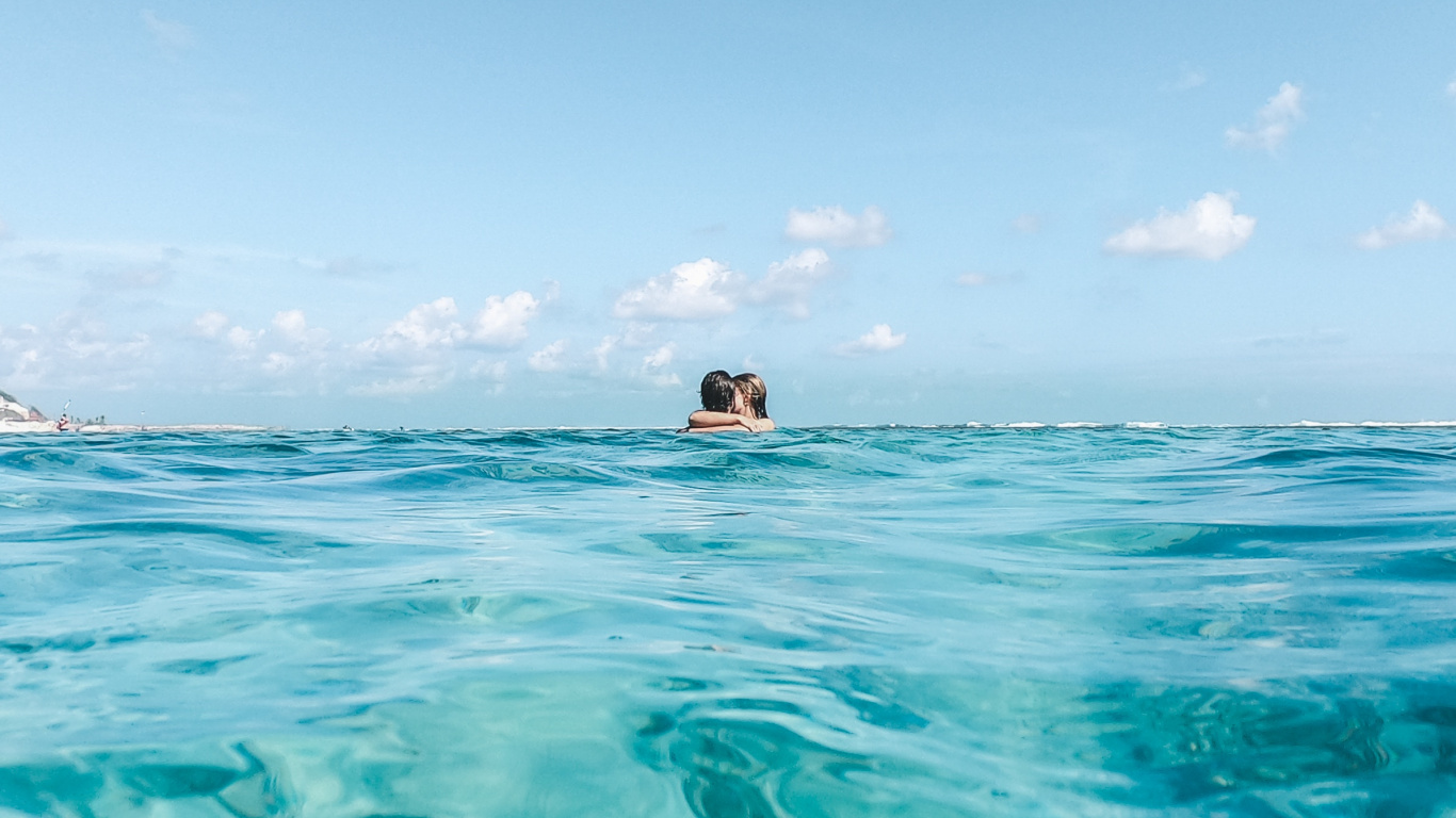 Обои море, вода, синий, океан, горизонт в разрешении 1366x768