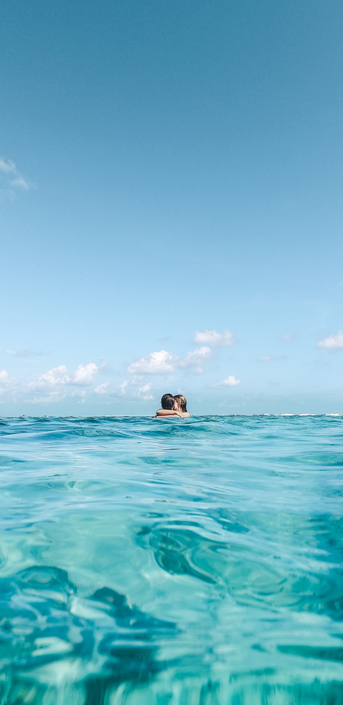 Обои море, вода, синий, океан, горизонт в разрешении 1440x2960