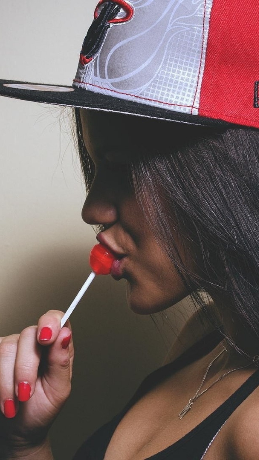 Обои хип хоп музыка, бейсболка, губа, шапка, головной убор в разрешении 1080x1920