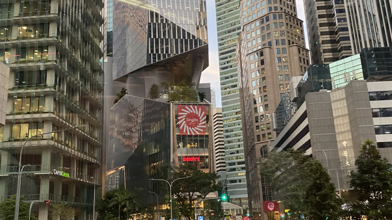 Обои Сингапур, Король, башня, транспорт, дорога в разрешении 1280x720