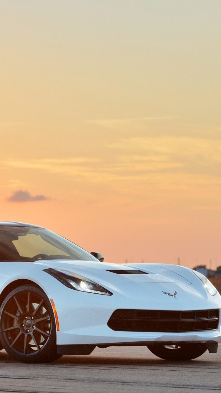 Обои corvette stingray, спорткар, chevrolet corvette c7, Шевроле, спортивный автомобиль в разрешении 750x1334