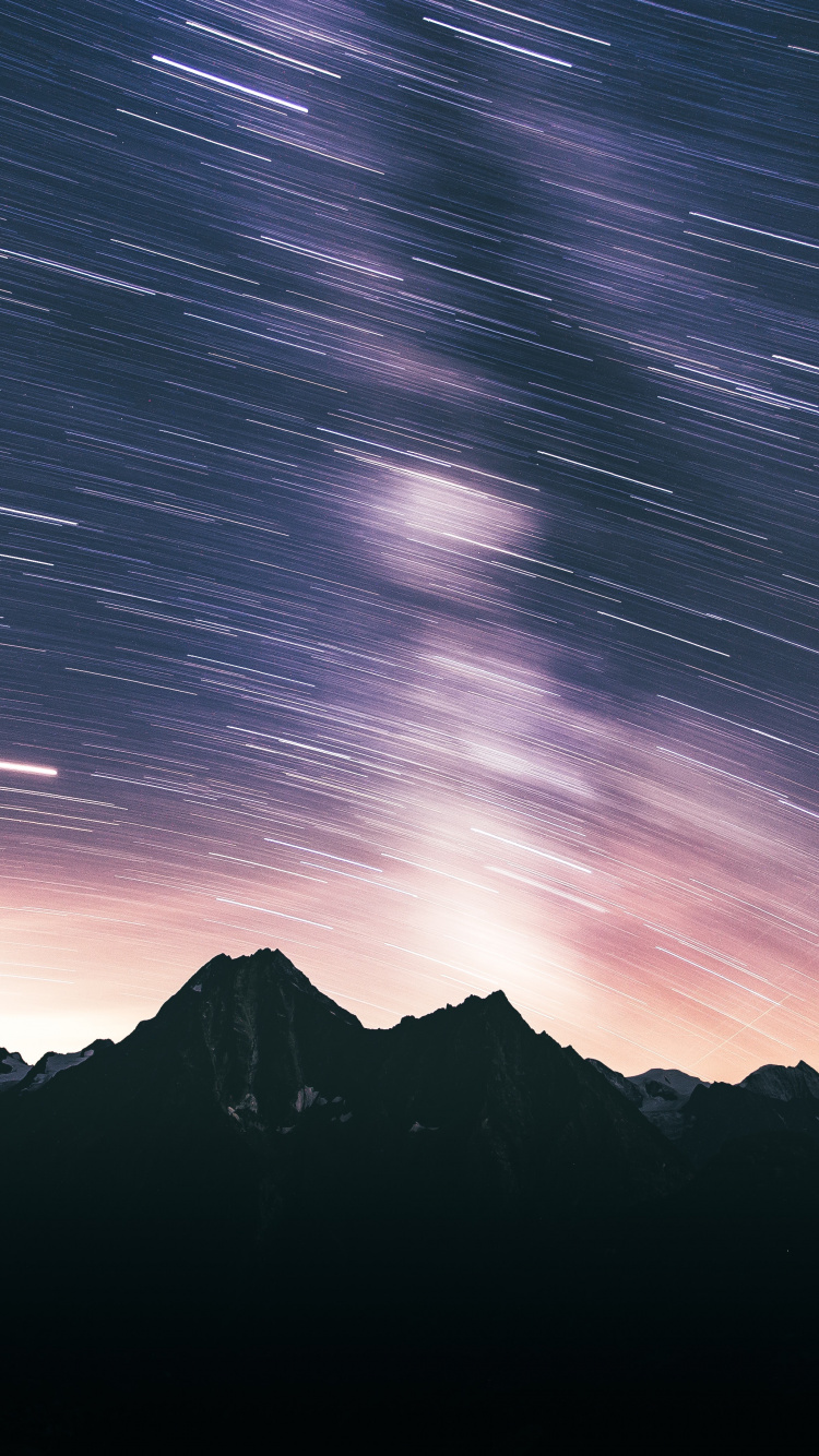 Обои ночь, горный рельеф, гора, атмосфера, горный хребет в разрешении 750x1334