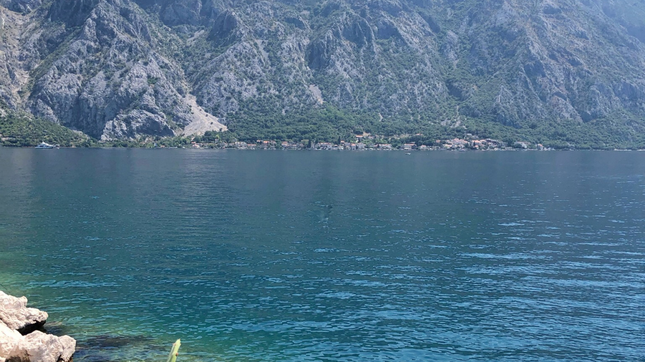 Обои Черногория, побережье, пейзажи гор, гидроресурсы, фьорд в разрешении 1280x720