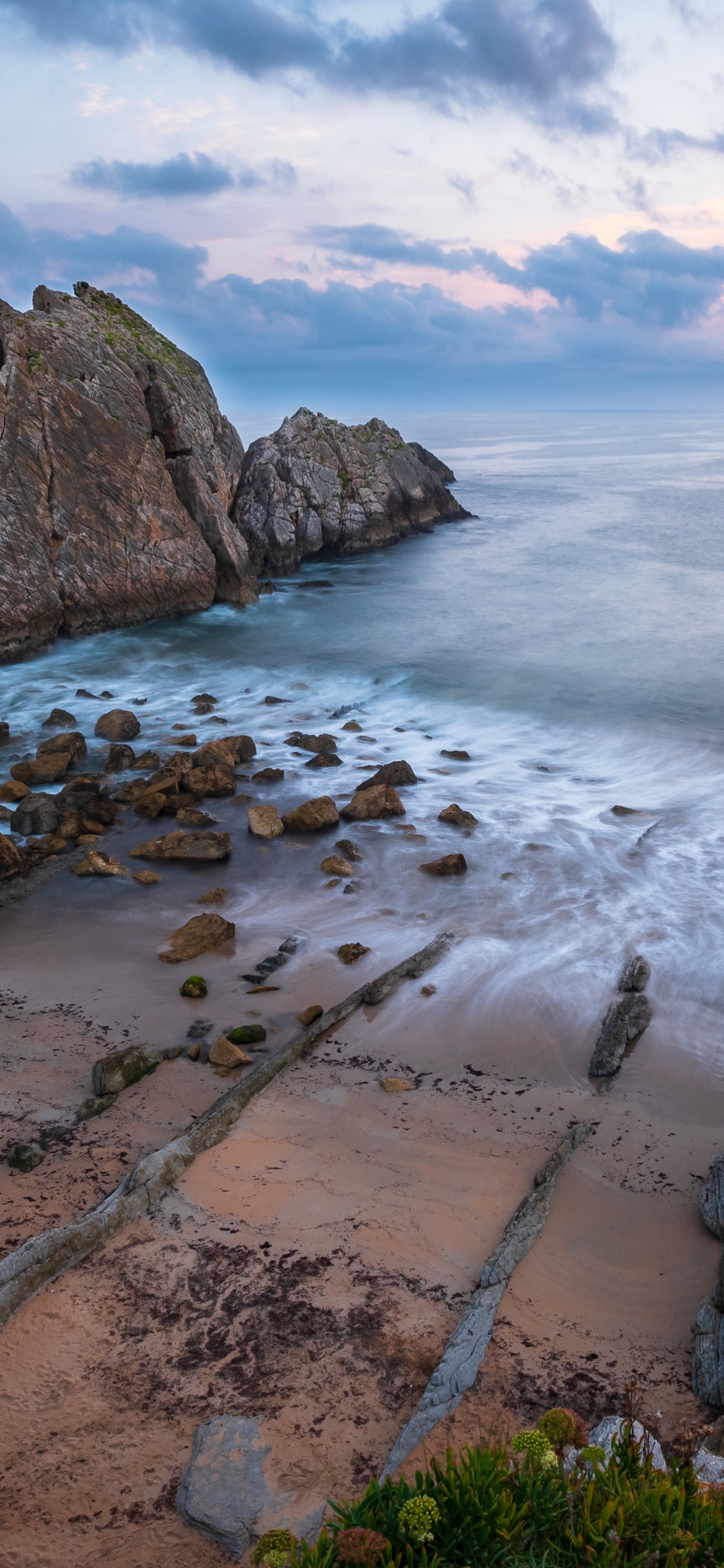 Обои побережье, пастырский колледж рацебург, облако, вода, гидроресурсы в разрешении 1125x2436
