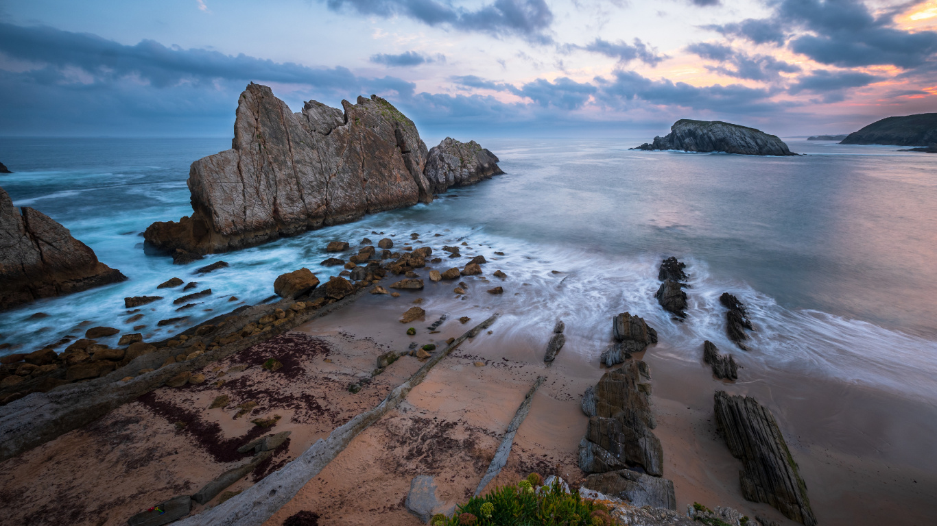 Обои побережье, пастырский колледж рацебург, облако, вода, гидроресурсы в разрешении 1366x768