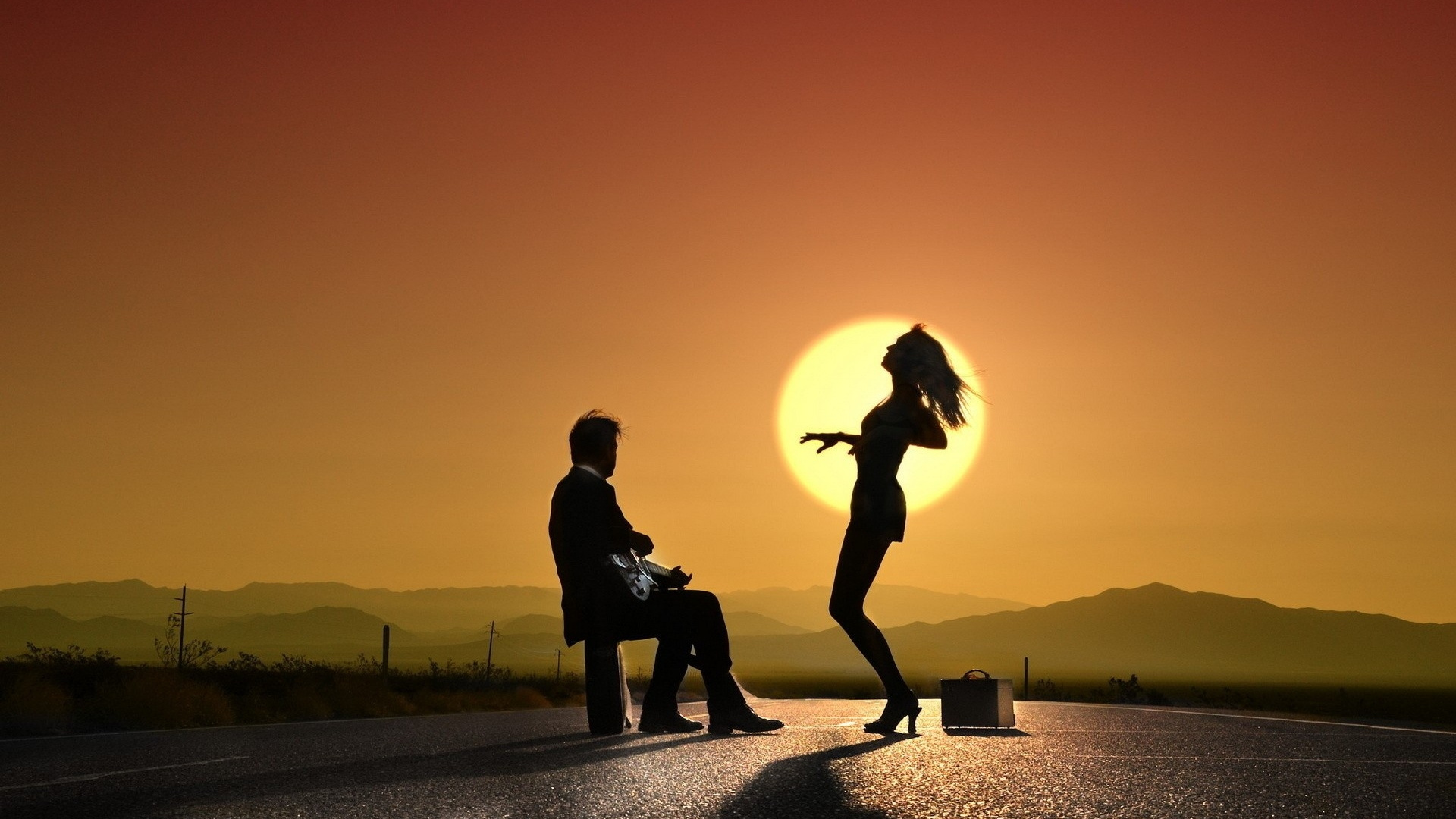 Обои закат, утро, солнечный свет, роман, веселье в разрешении 1920x1080