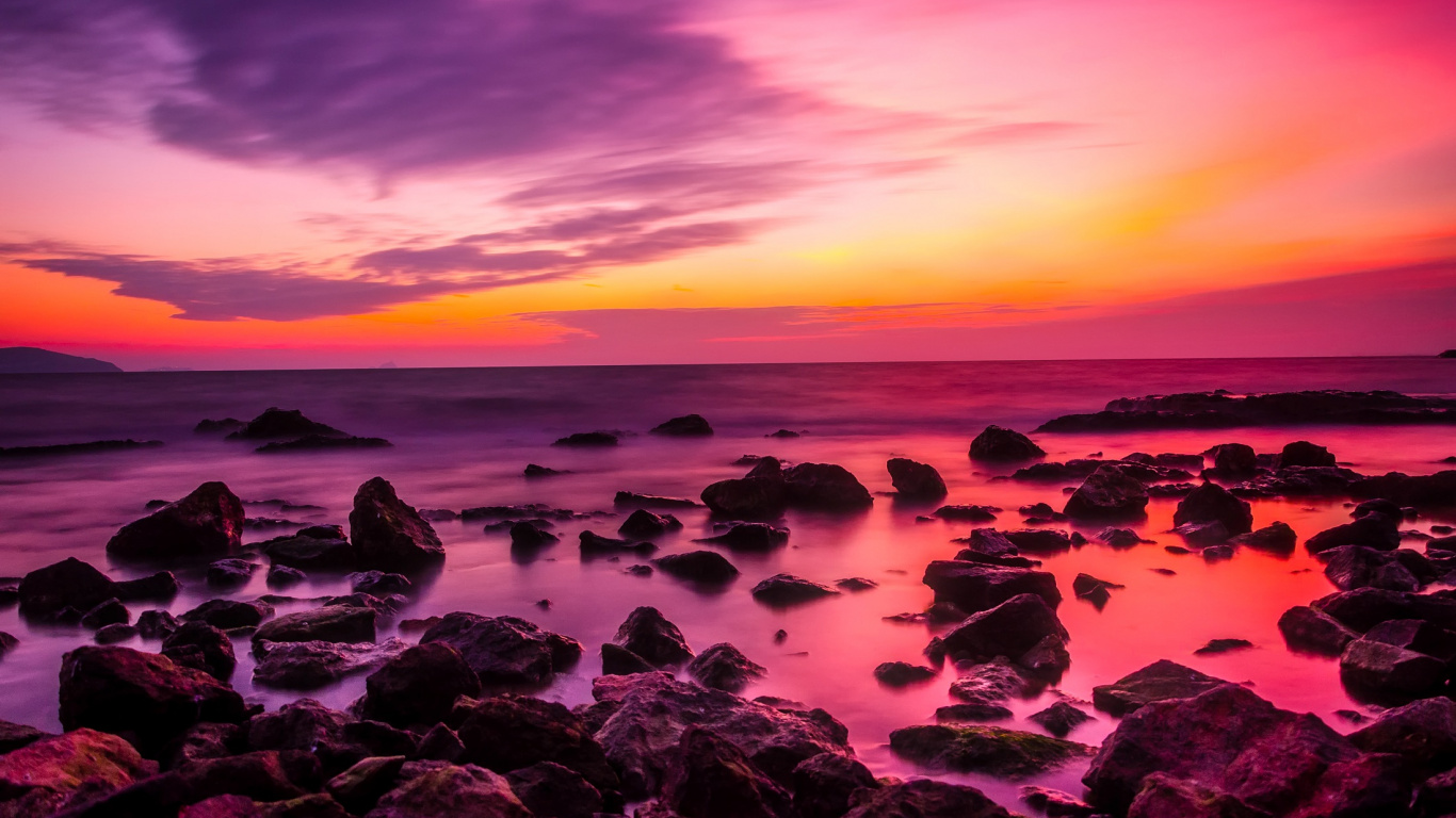 Обои закат, сумрак, водоем, природа, горизонт в разрешении 1366x768