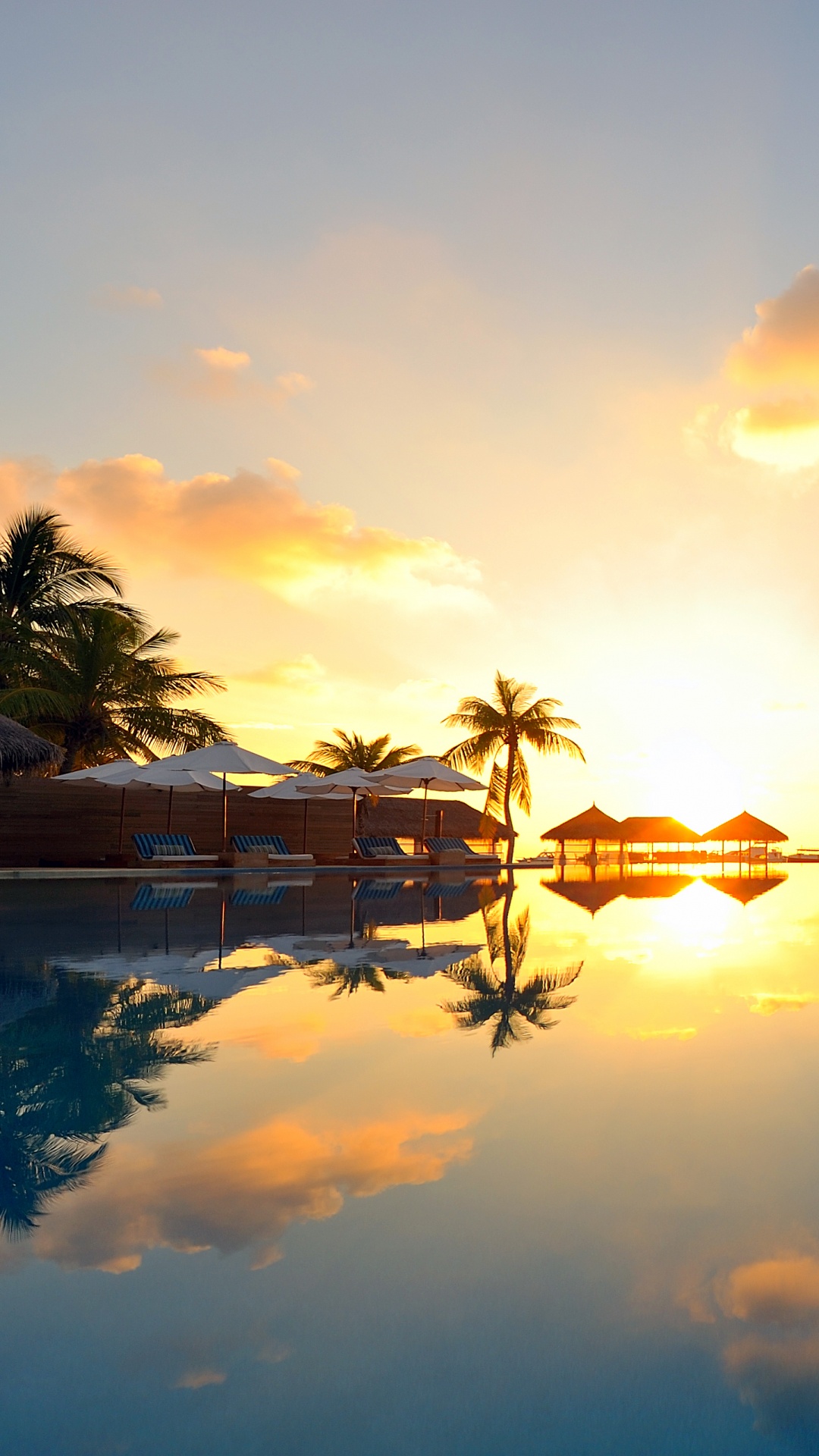 Обои закат, Остров, вода, отражение, восход солнца в разрешении 1080x1920