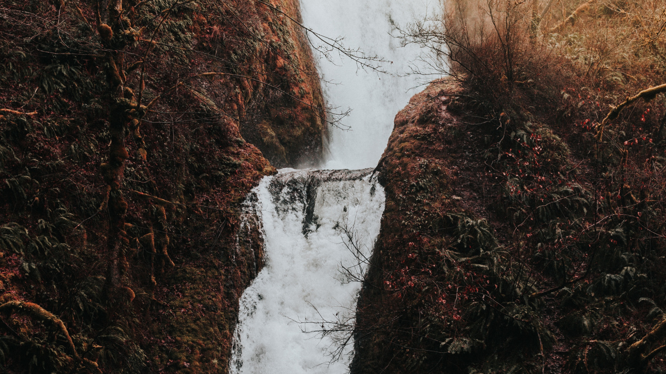 Обои водопад, водоем, вода, гидроресурсы, природа в разрешении 1366x768