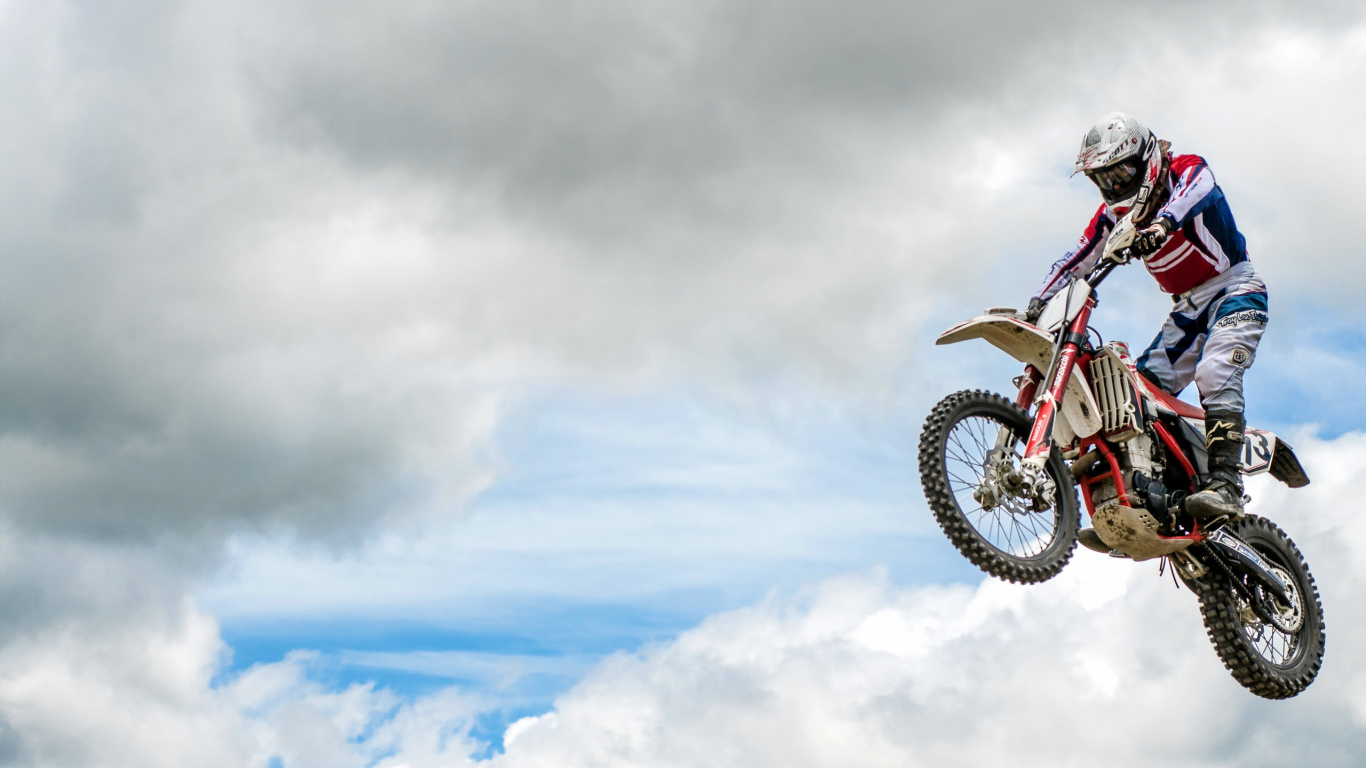 Обои мотоцикл, мотокросс, занятие спортом, Фристайл мотокросс, гоночный в разрешении 1366x768