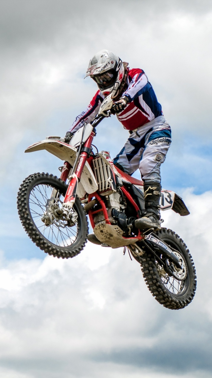 Обои мотоцикл, мотокросс, занятие спортом, Фристайл мотокросс, гоночный в разрешении 720x1280