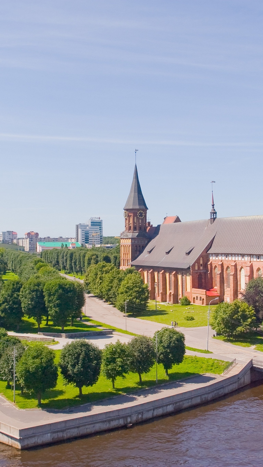 Обои кафедральный собор Кенигсберга, реки, город, водный путь, панорама в разрешении 1080x1920