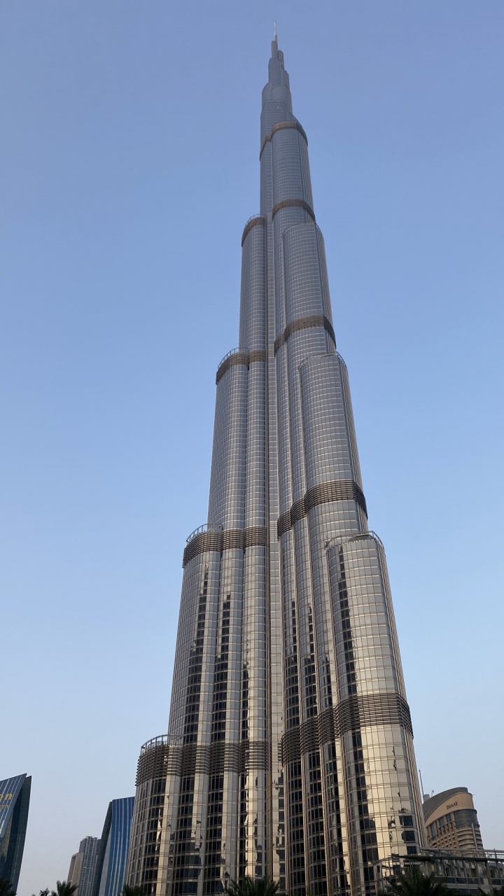 Обои Дубай, Бурдж Халифа, небоскреб, национальный исторический памятник, природа в разрешении 720x1280