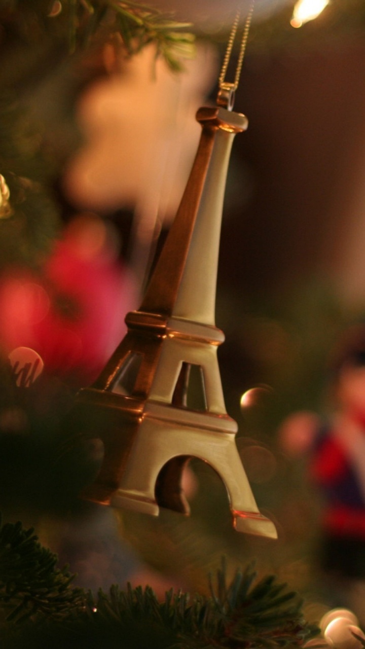 Обои Рождественский день, праздник, елка, рождественский орнамент, Рождество в разрешении 720x1280