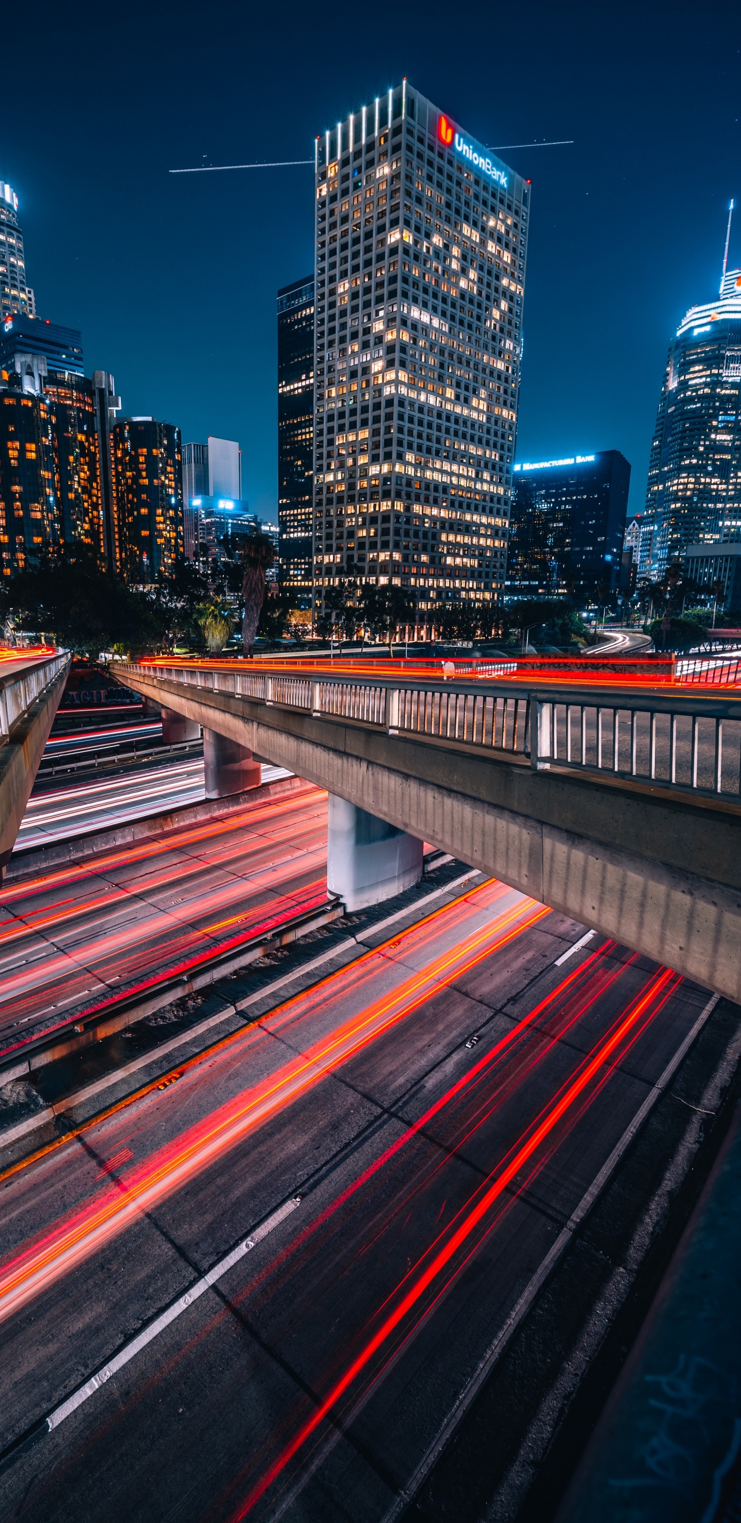 Обои город, городской пейзаж, городской район, метрополия, ориентир в разрешении 1440x2960