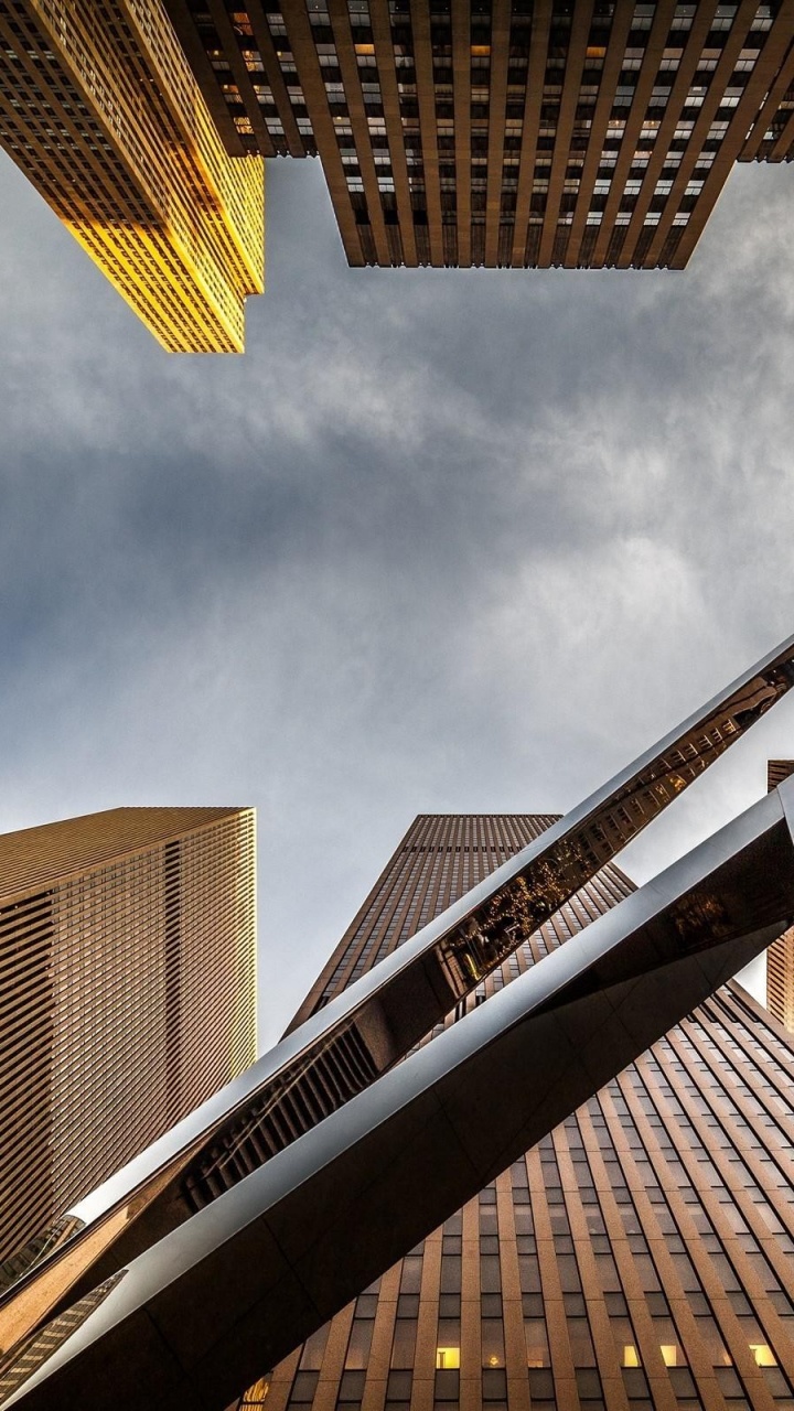 Обои архитектура, дневное время, небоскреб, здание, городской район в разрешении 720x1280