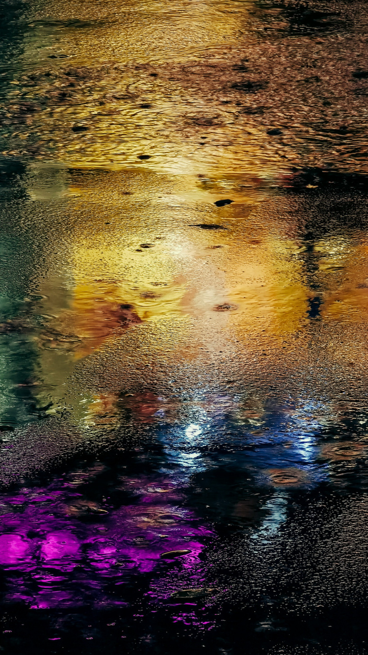 Обои отражение, вода, атмосфера, послесвечение, природный ландшафт в разрешении 750x1334