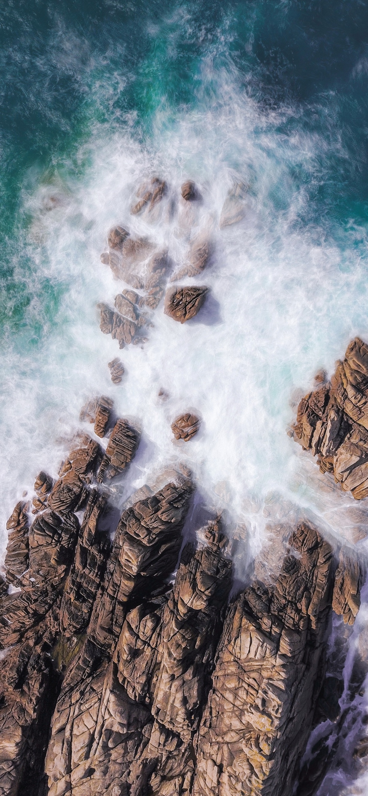 Обои море, вода, гидроресурсы, геология, атмосфера в разрешении 1242x2688