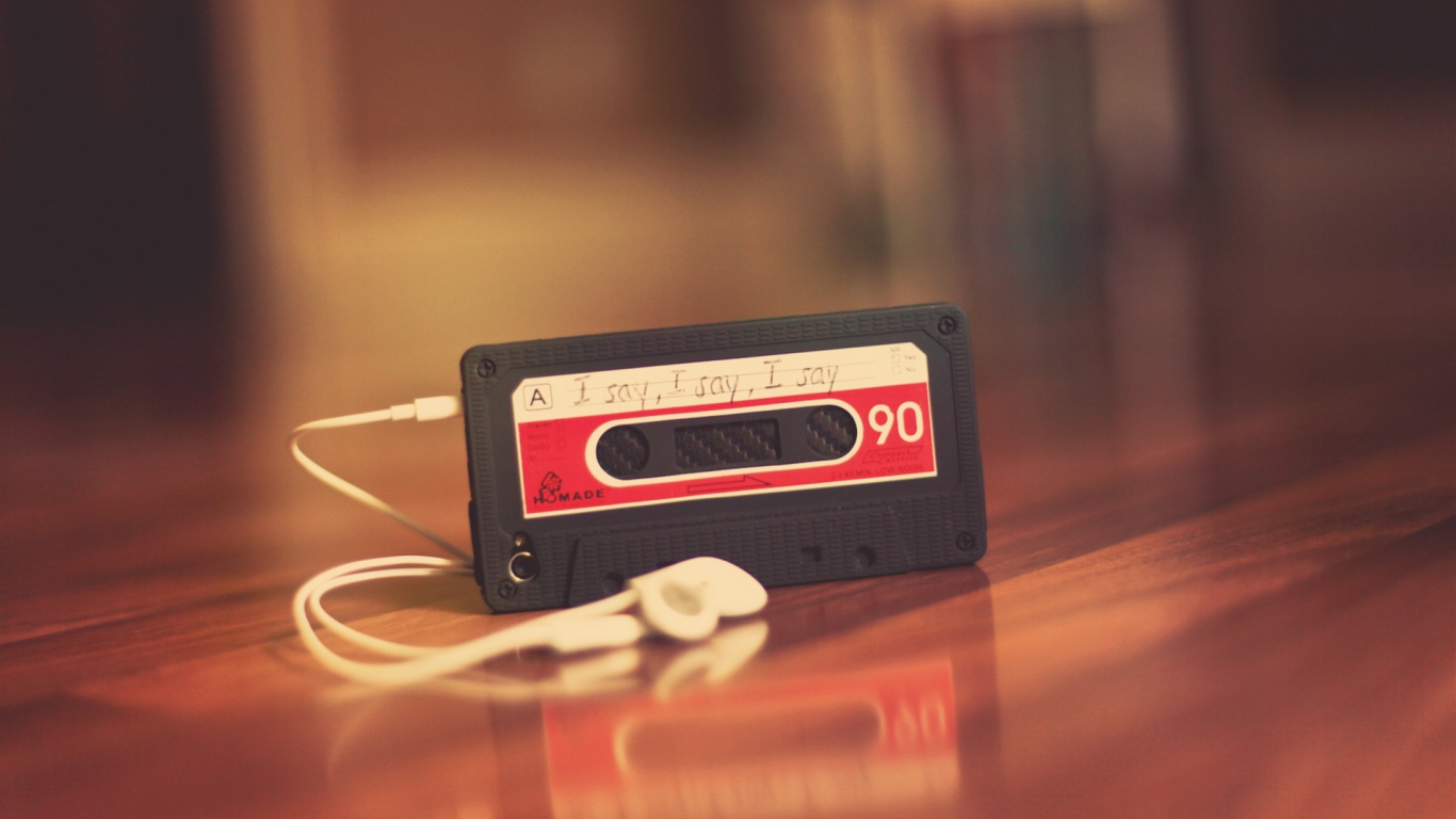 Обои электронное устройство, технологии, электронные устройства, диск жокей, музыка в разрешении 1366x768