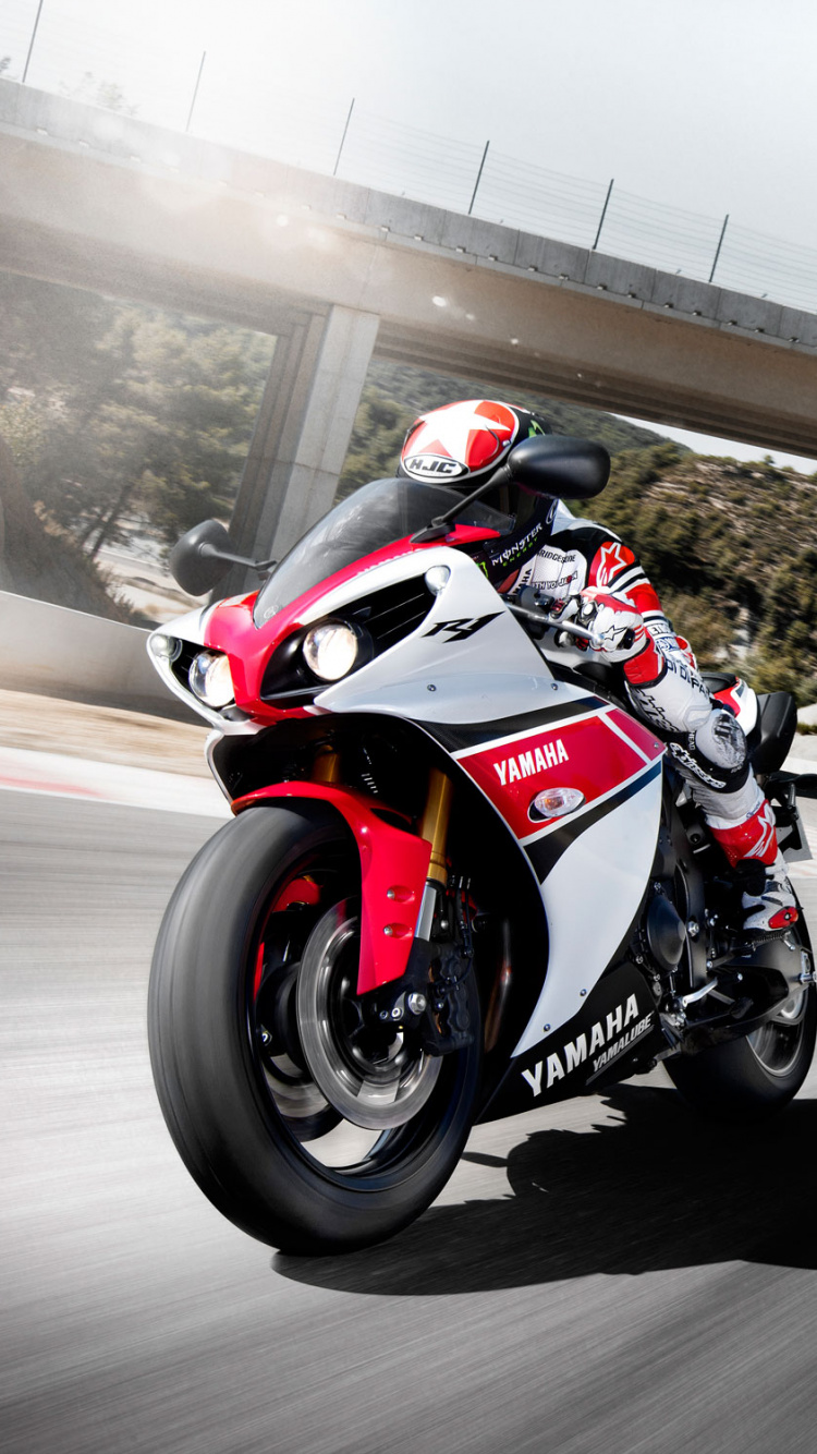 Обои Ямаха Р1 2012, Ямаха мотор Компани, мотоцикл, Ямаха YZF, мотоспорт в разрешении 750x1334