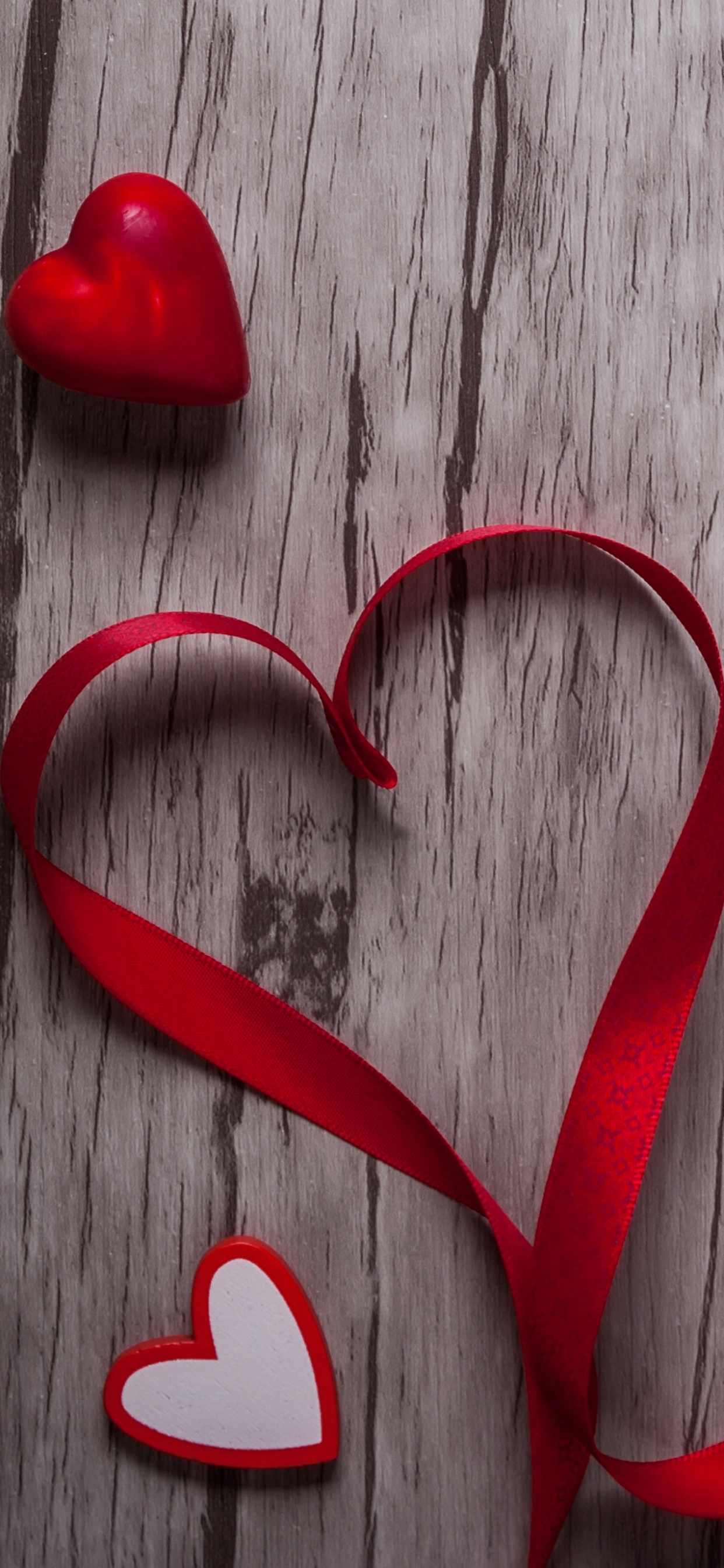 Обои День Святого Валентина, сердце, красный цвет, любовь, День святого Валентина дерево в разрешении 1242x2688
