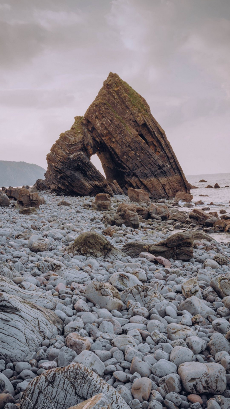 Обои море, рок, побережье, природа, облако в разрешении 750x1334