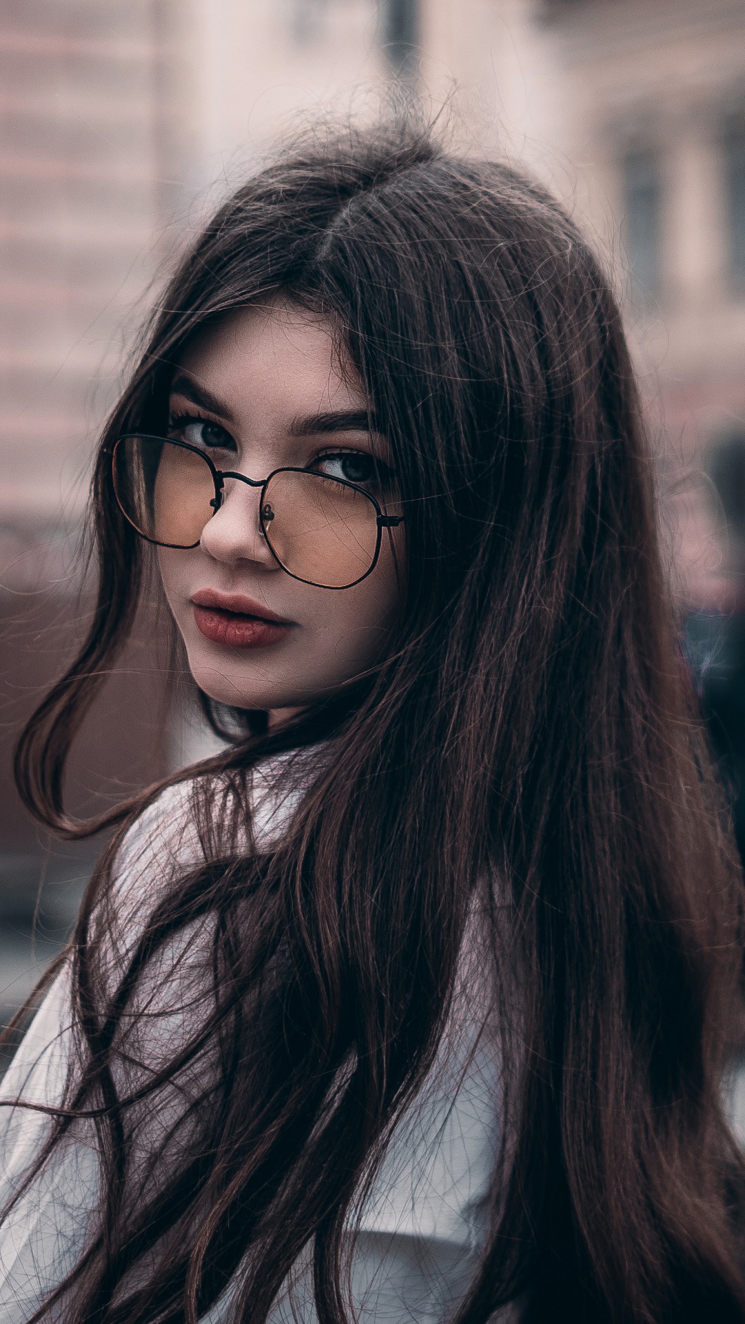 Обои Кого-То Ты Любила, Сестренка Нора, лицо, леди, красота в разрешении 1080x1920