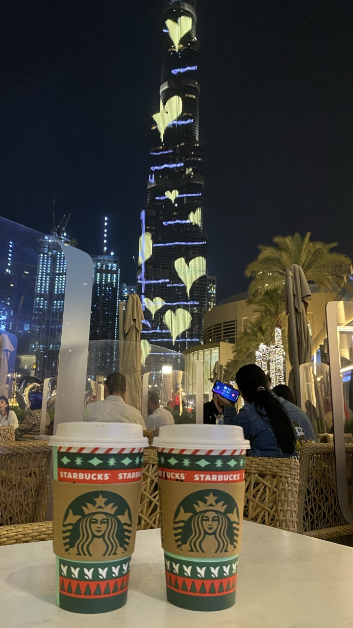 Обои Дубай, Бурдж Халифа, старбакс, новый логотип starbucks 2011, ночь в разрешении 720x1280