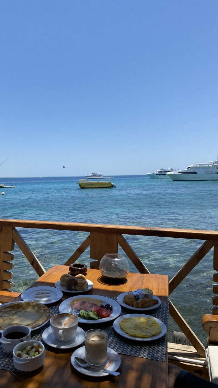 Обои море, лодка, океан, туризм, serveware в разрешении 720x1280