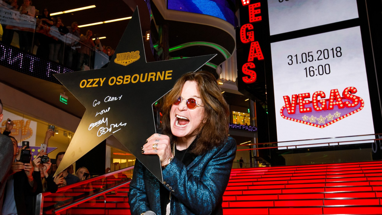 Обои девушка, Реклама, забава, В Ozzman Приходит, Голливудской Аллее Славы в разрешении 1280x720