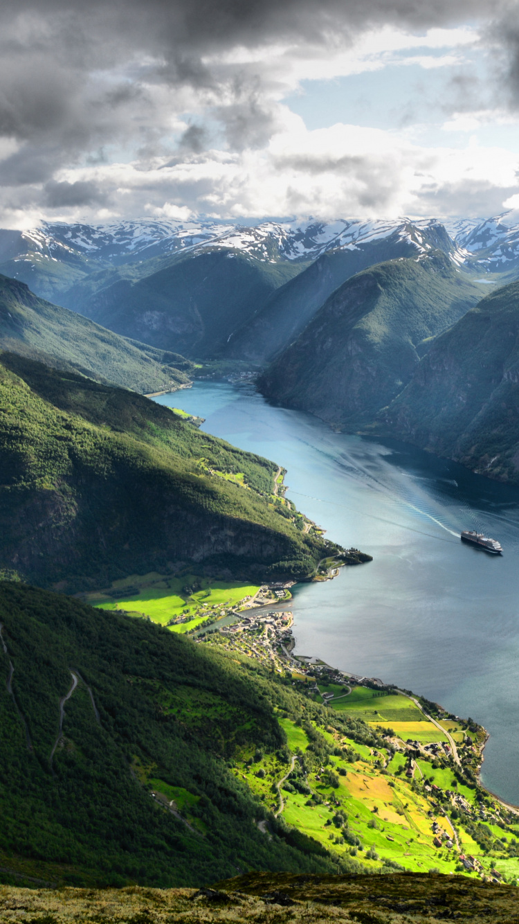 Обои фьорд, нагорье, гора, гидроресурсы, Упал в разрешении 750x1334
