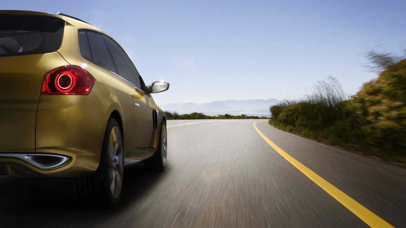 Обои дорога, авто, Рено, желтый, семейный автомобиль в разрешении 1366x768