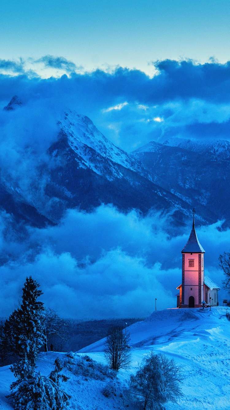 Обои зима, снег, пейзаж, горный рельеф, гора в разрешении 750x1334