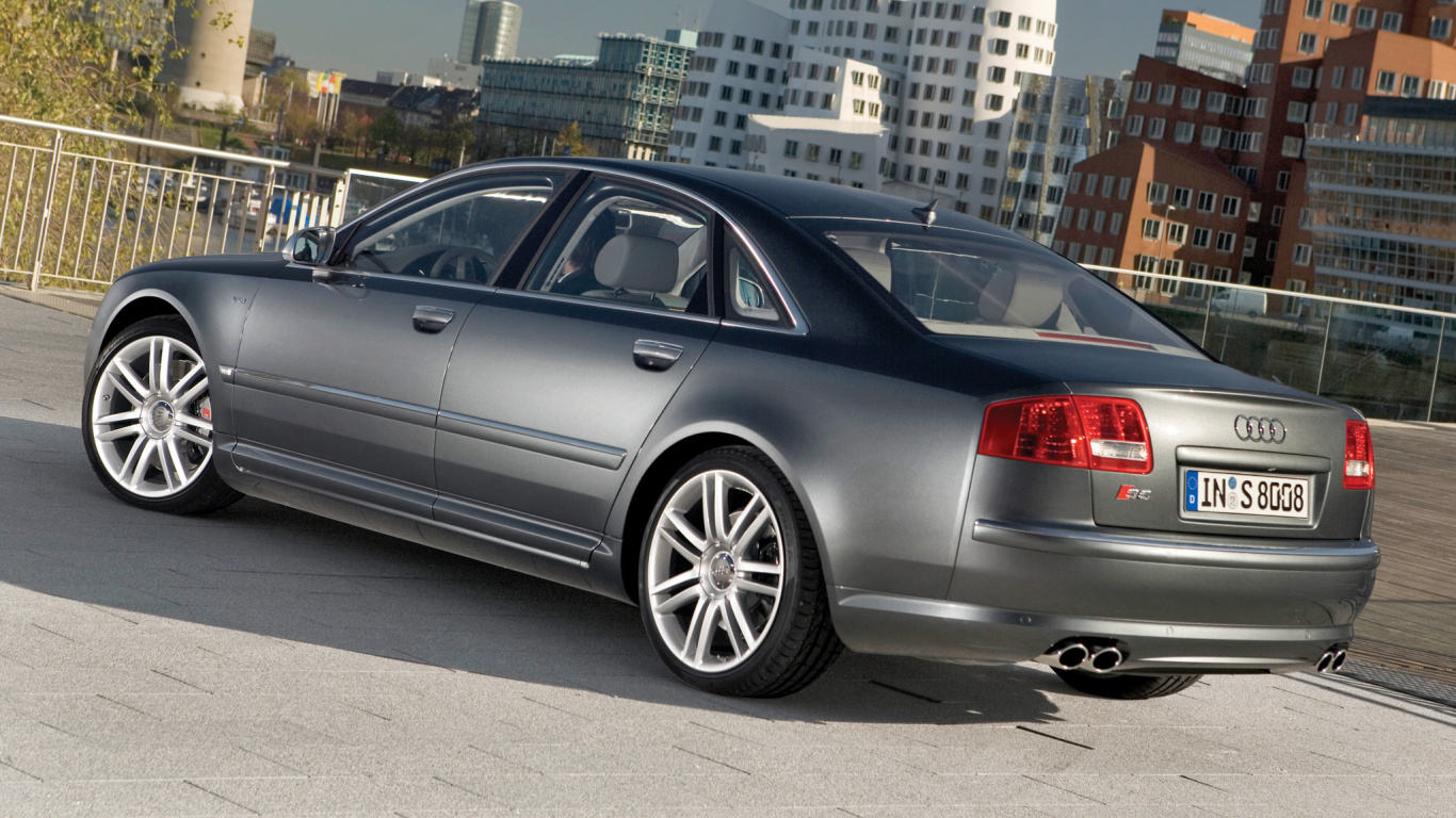 Обои медиа-гавань, авто, audi, Ауди А8, Ламборджини в разрешении 1366x768