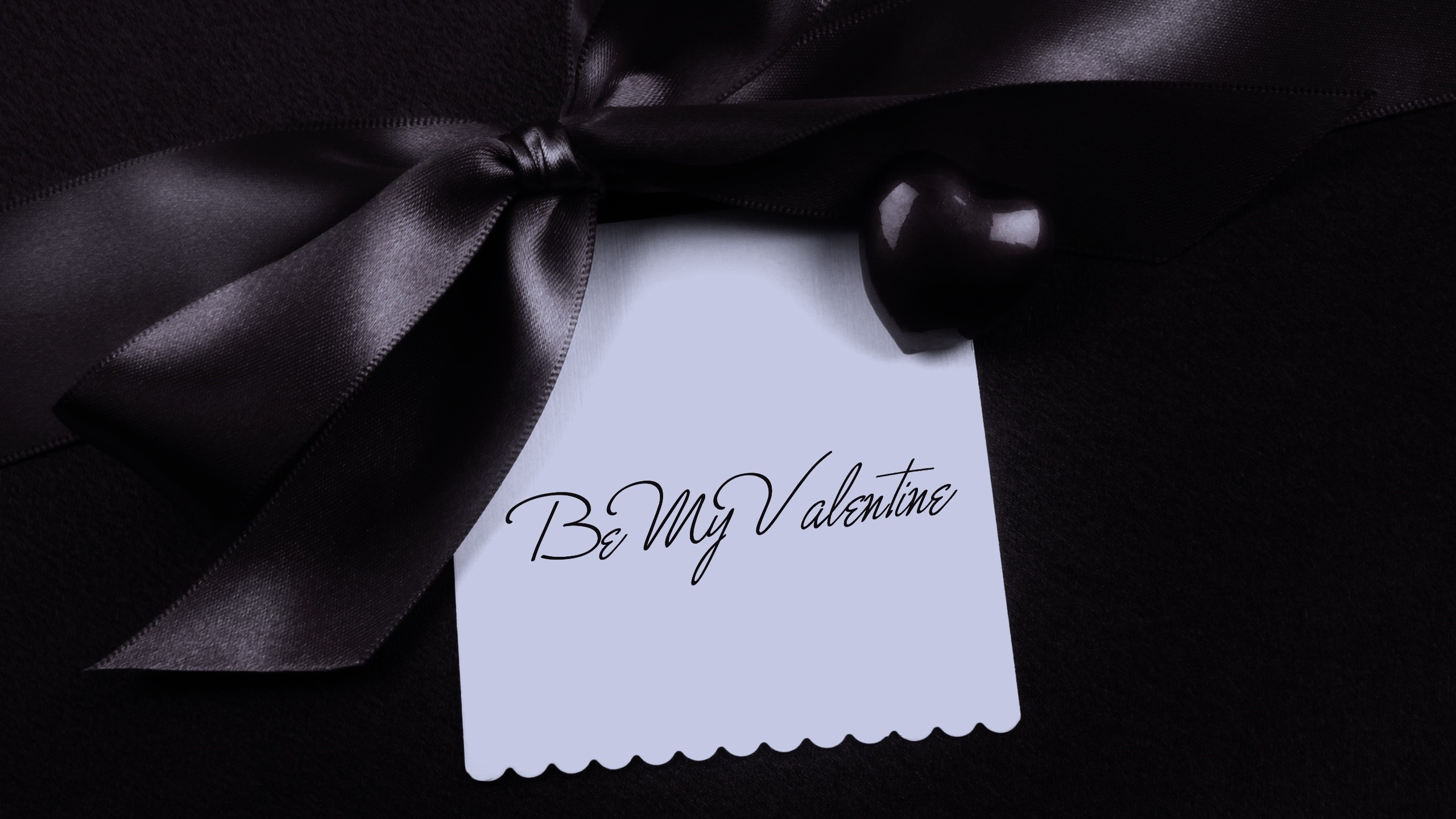 Обои черный, любовь, Рождественский день, день velentine прекрасный, подарок в разрешении 2560x1440