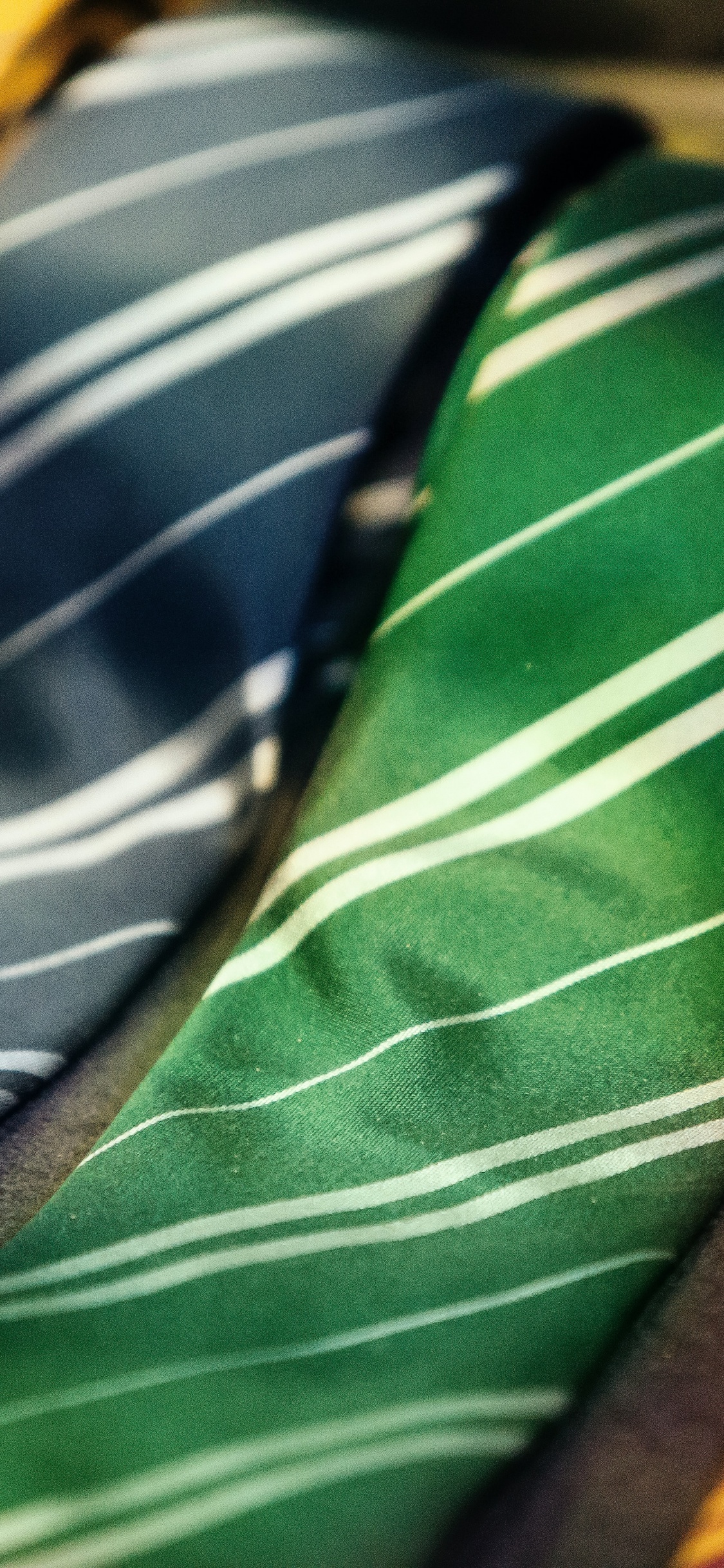 Обои Гарри Поттер, домашние связи, галстук, галстук-бабочка, одежда в разрешении 1125x2436