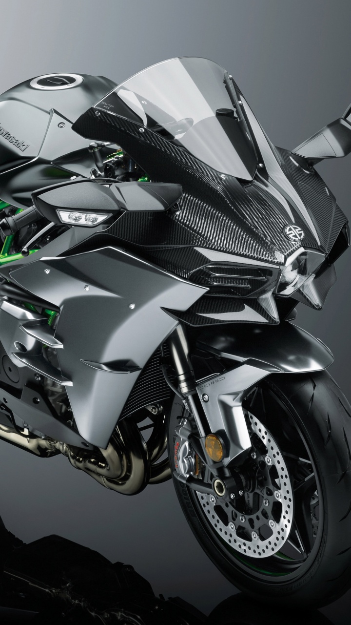 Обои мотоцикл, автомобильный экстерьер, фара, автомобильное освещение, Обтекатель мотоцикла в разрешении 720x1280