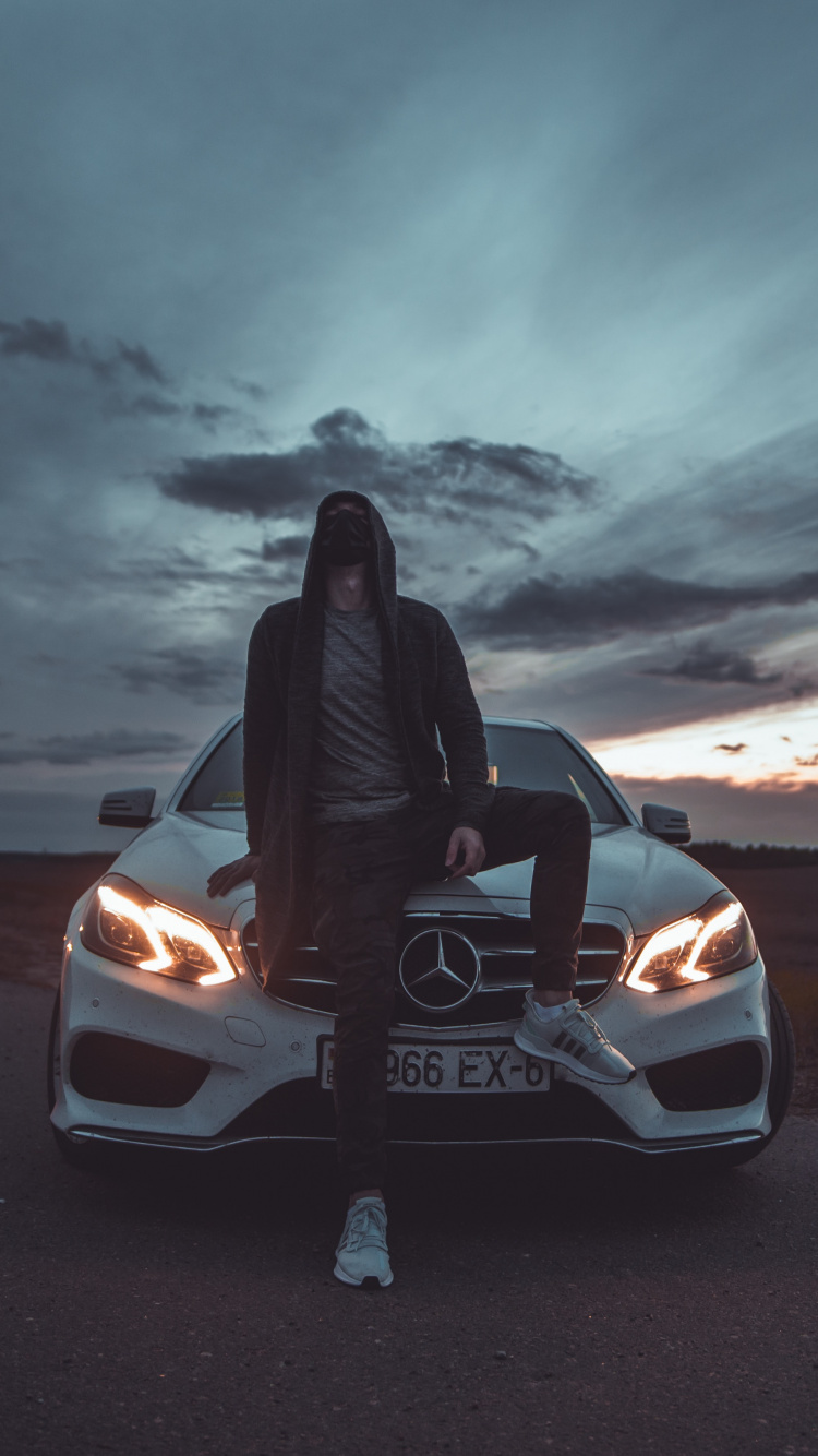 Обои авто, суперкар, автомобильное освещение, облако, фара в разрешении 750x1334